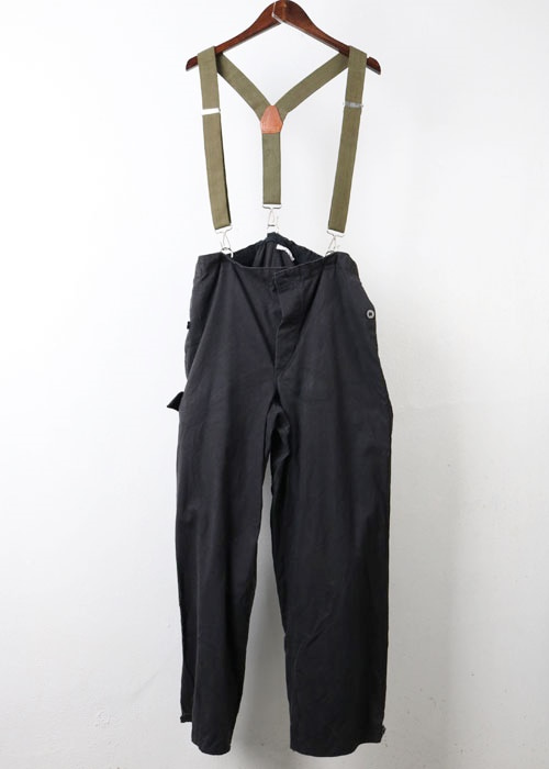 military pants (~30)