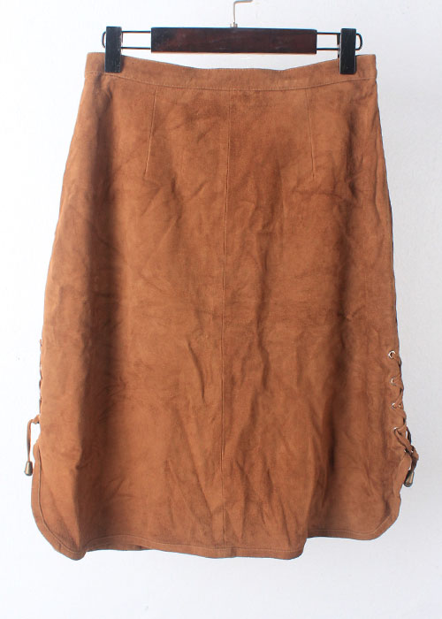 suede leather skirt (새제품)