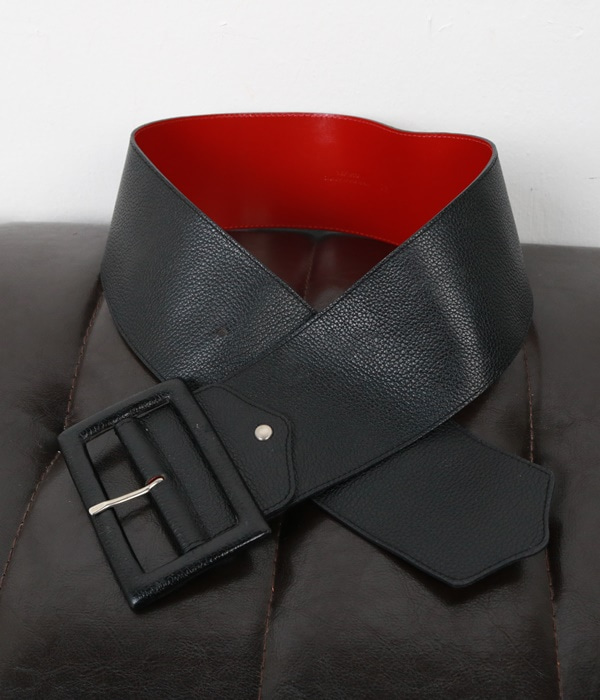 Rolika leather