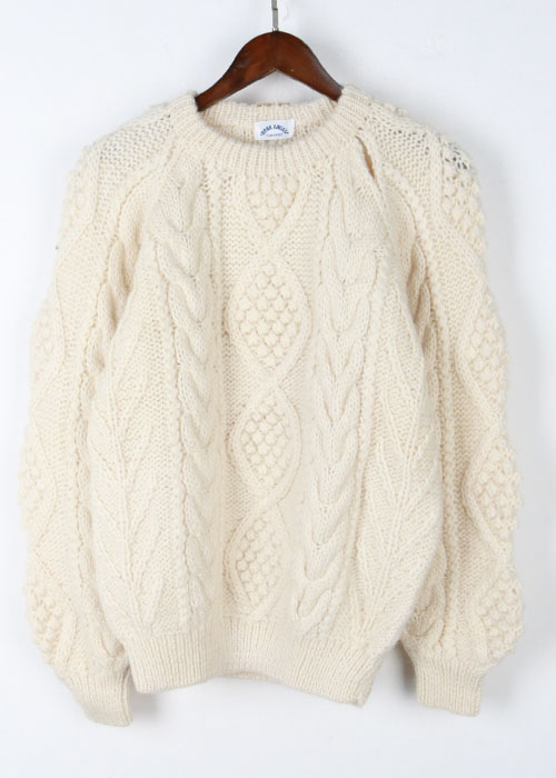 CABIN sweater (새제품)