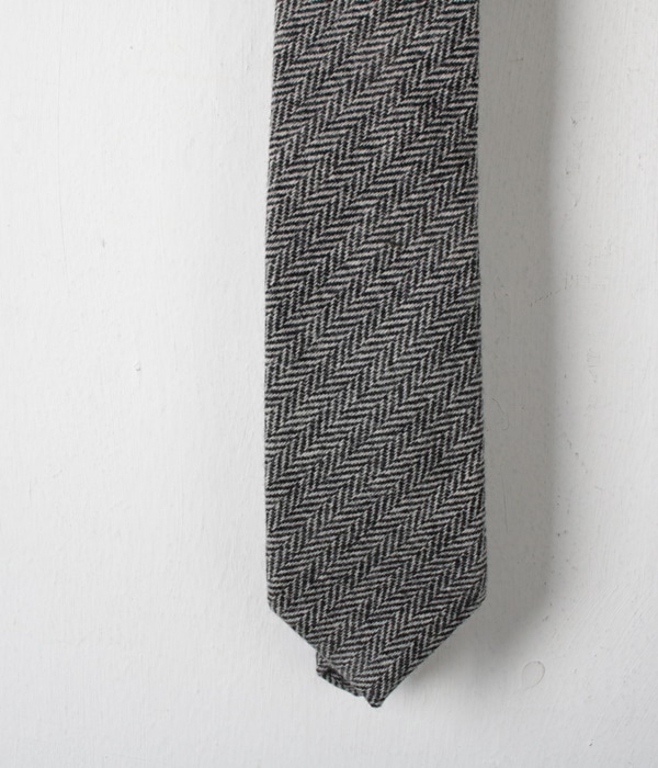 MOON TWEED wool tie