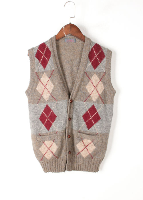 wool knit vest