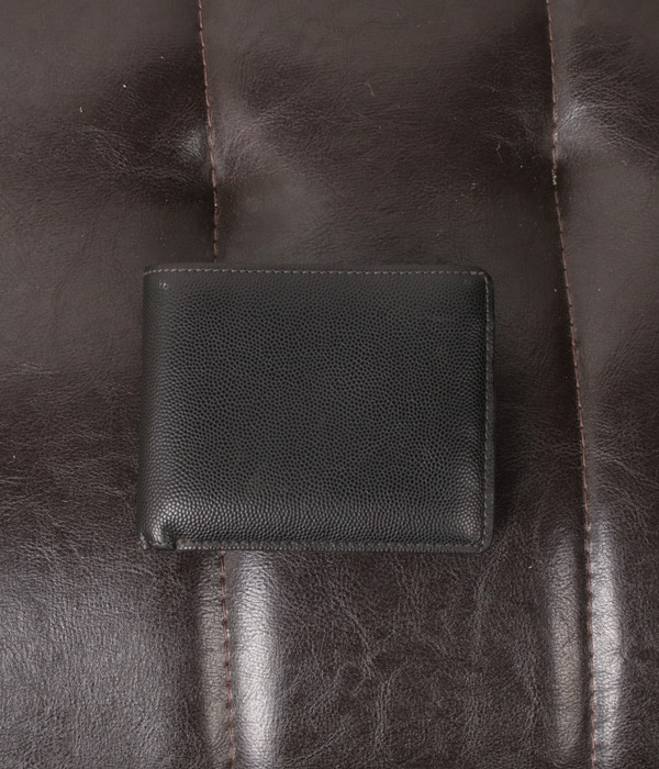 CYPRIS leather wallet