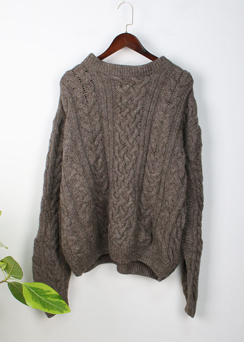 Regency wool sweater