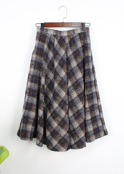 c&amp;a tweed skirt