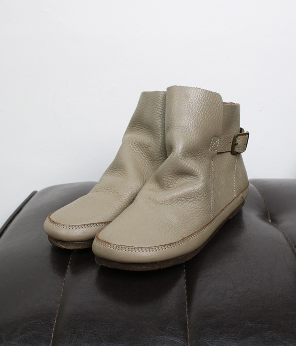 leather boots (230~240)