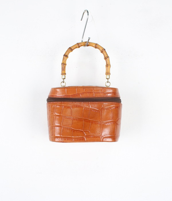 Crocodile leather (orther made)