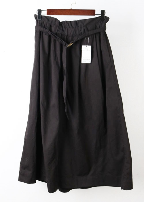 coen skirt (새제품)