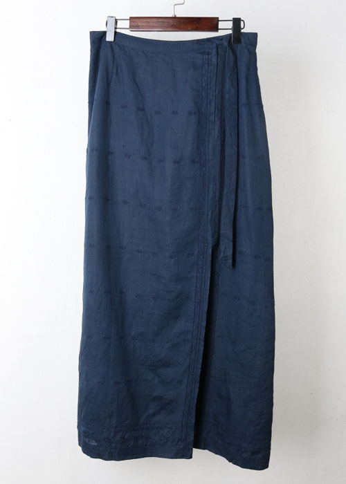 MACPHEE linen skirt