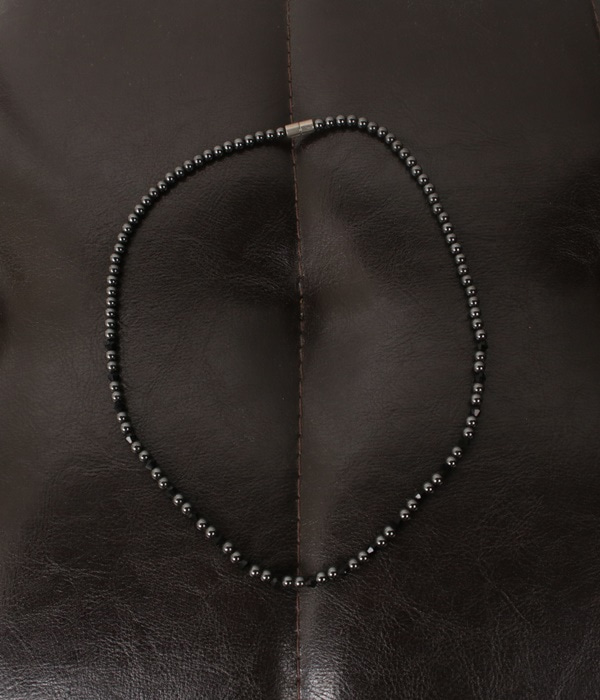 magnet necklace3