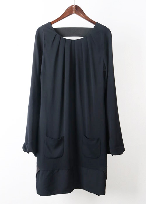 ALESSANDRO DELL&#039;ACQUA black dress