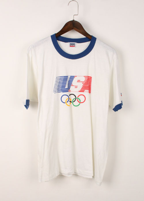 84&#039;s LEVI&#039;S U.S.A olympic