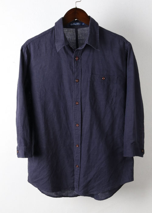 Oval Dice linen shirts